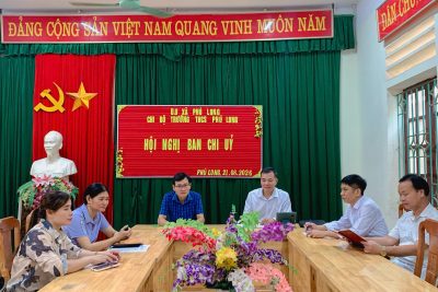 Trường THCS Phú Long – Buổi Sinh Hoạt, Gặp Mặt Chung Đầu Tiên Sau Sắp Xếp